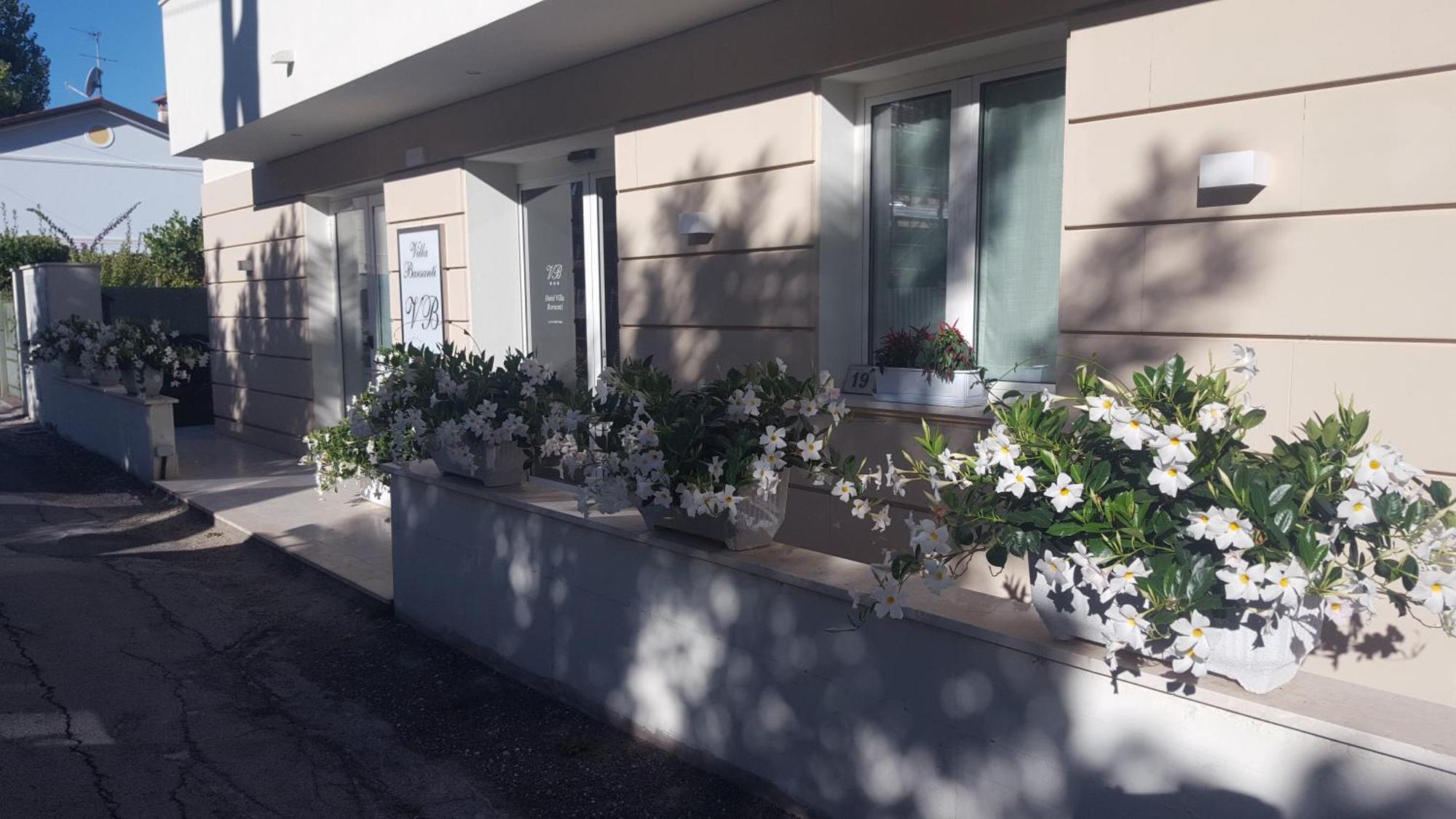 Hotel Villa Barsanti Pietrasanta Exteriör bild