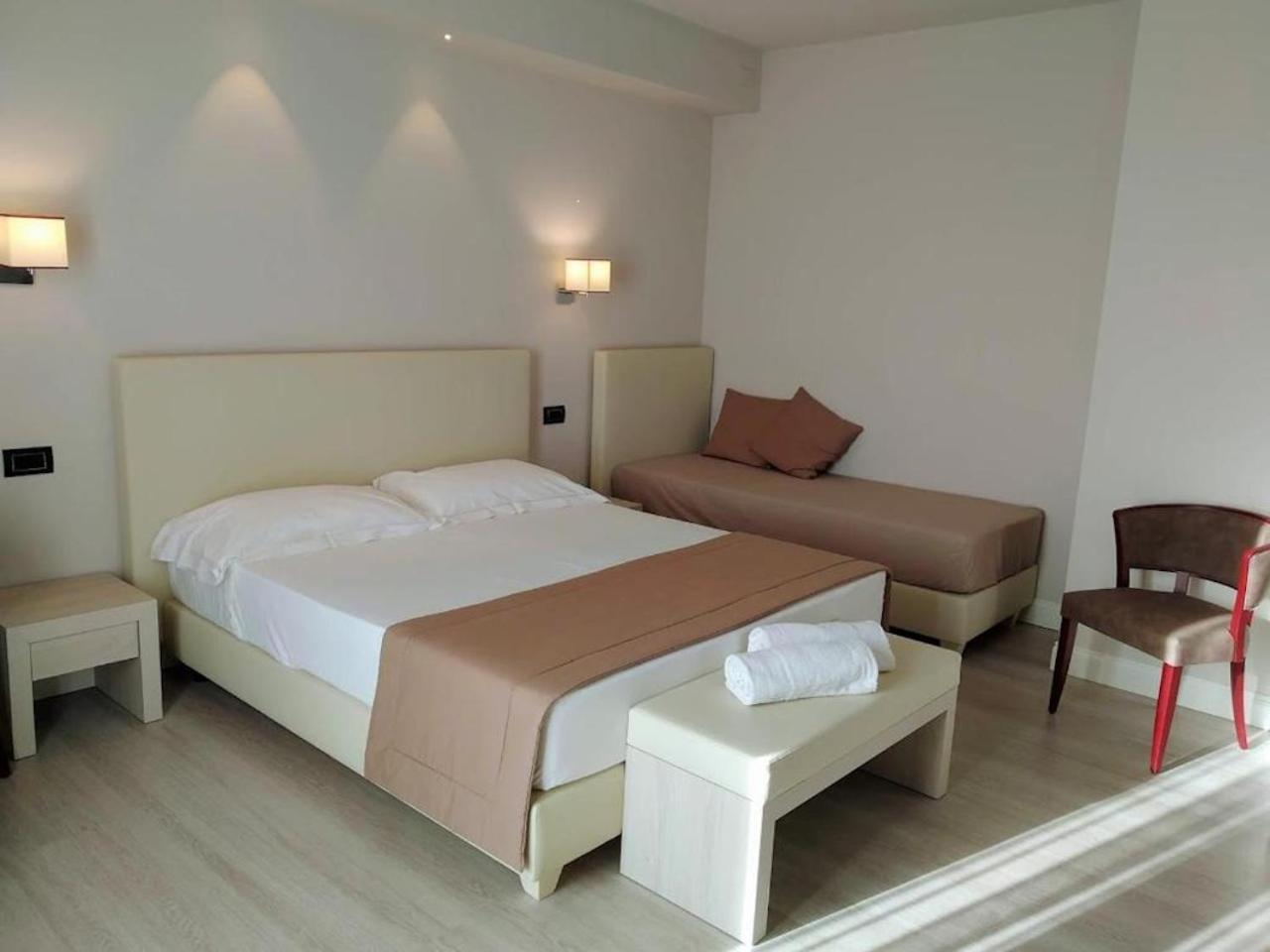 Hotel Villa Barsanti Pietrasanta Exteriör bild